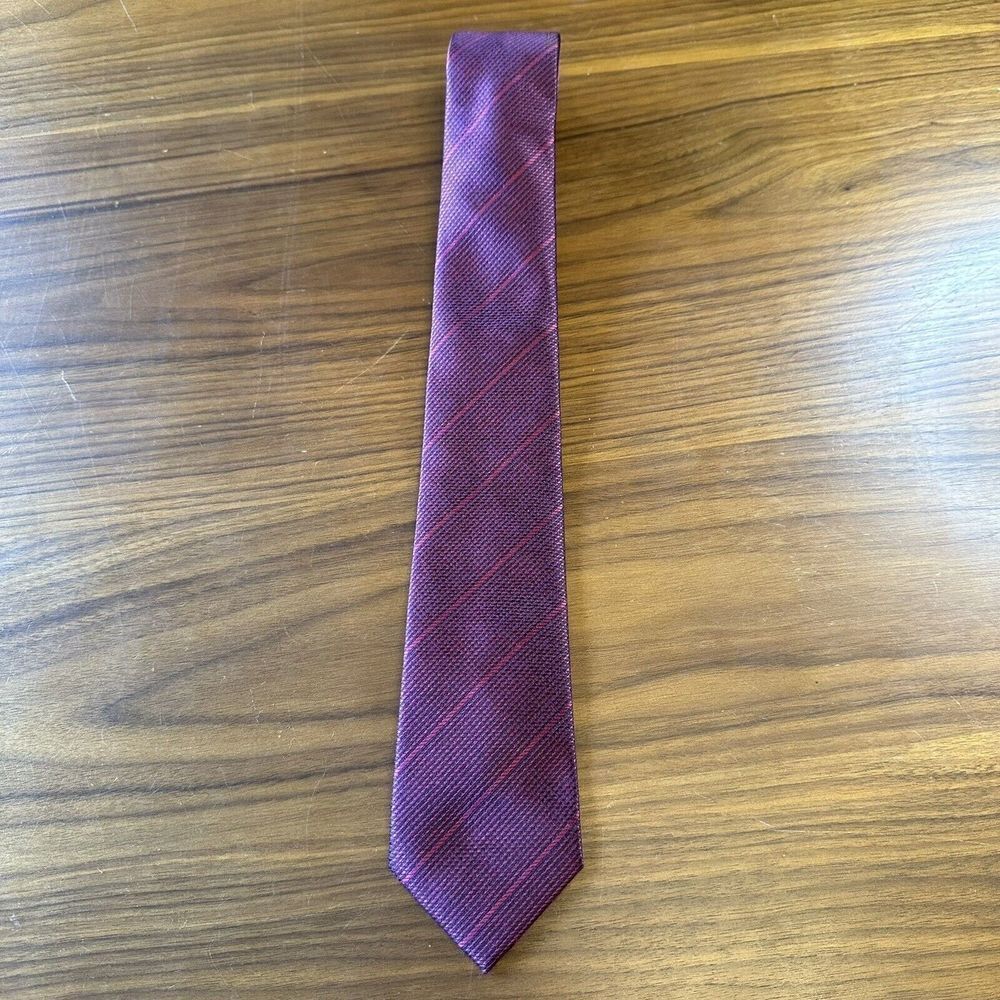 Banana Republic Mens Classic Designer Tie 100% Silk Red Stripe Necktie Slim